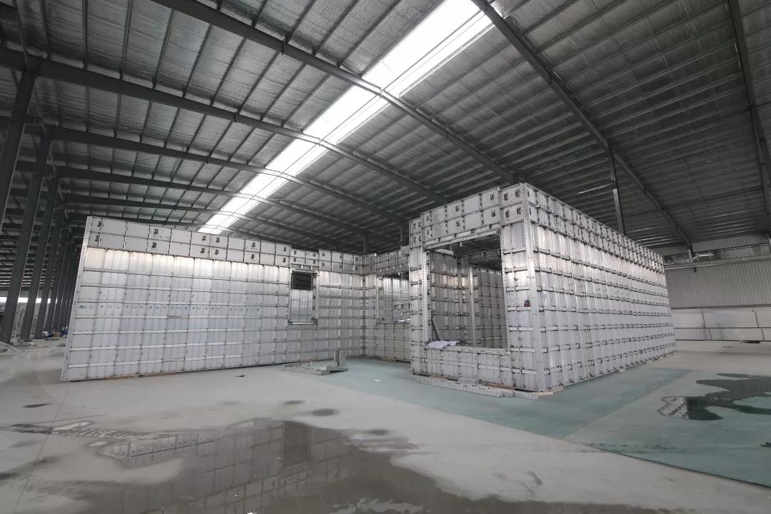 美狮贵宾会铝模